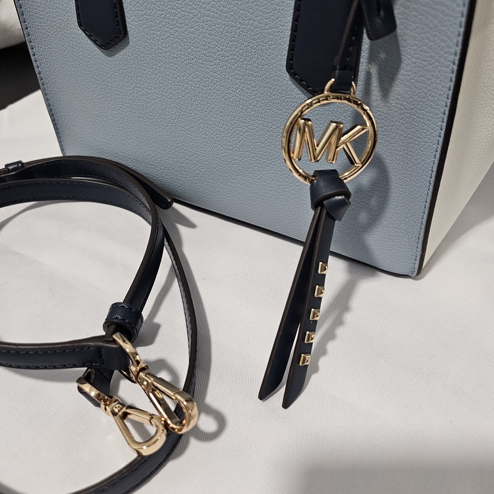 Michael Kors Blue and White Women's Handbag Colorblock New - Picture 3 of 5